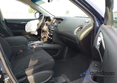 2015 Nissan Pathfinder Platinum/S/Sl/Sv z USA, uszkodzony, nr VIN 5N1AR2MM3FC635560